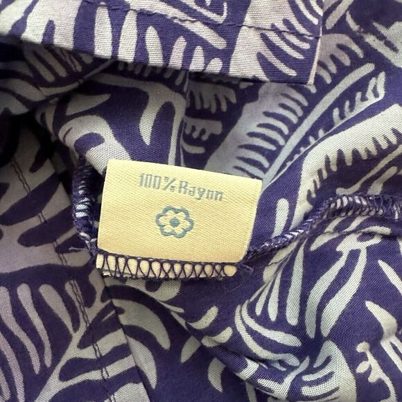 Blue Ginger Womens Button Up Blouse Top Size S Purple Tropical Leaf Floral - Picture 7 of 12